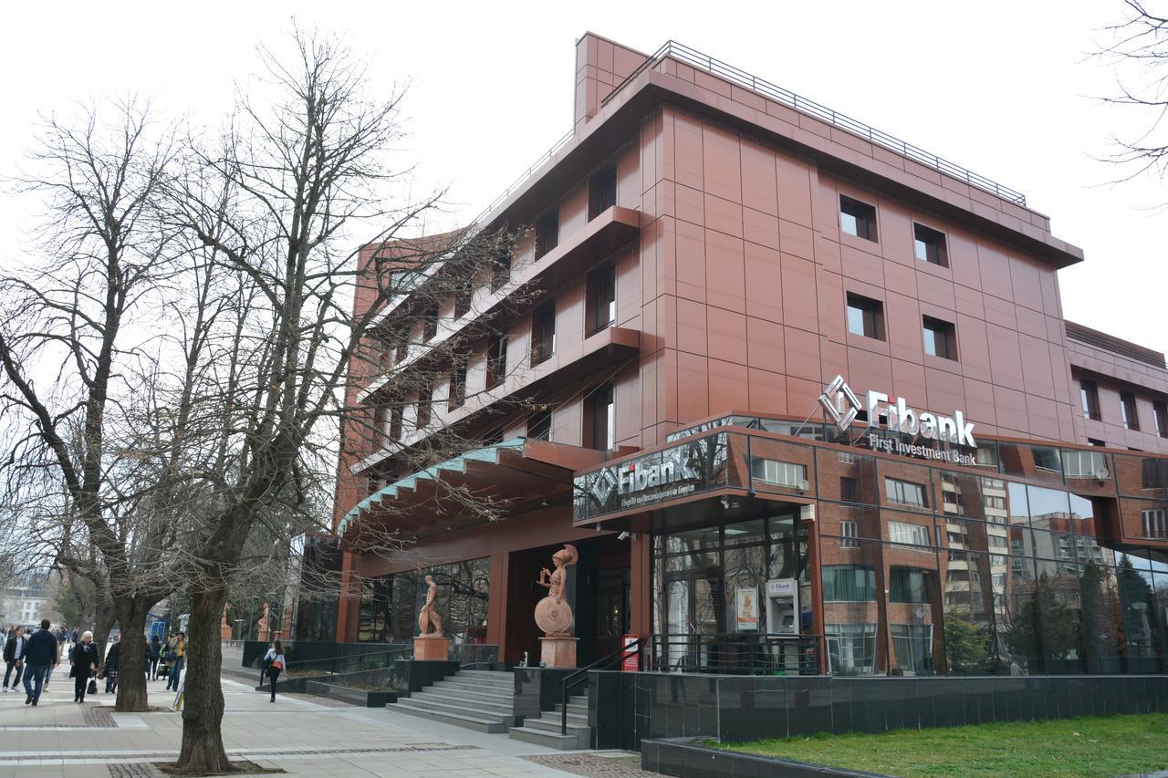Hotel Presidivm Palace Lovech Exterior photo